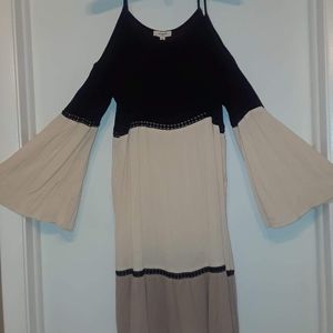 Tri-color Umgee cold shoulder dress- large
